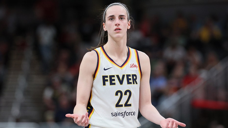 Ex-WNBA star downplays uproar over physicality of game amid spate of hard fouls on Caitlin Clark
