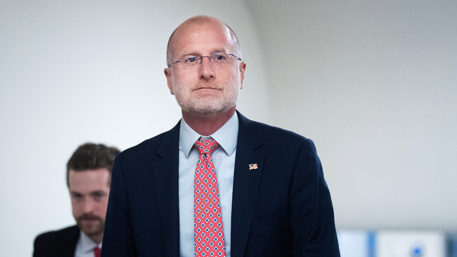 Trump's FCC aims to crack down on offshore call centers, illegal robocalls, chairman says