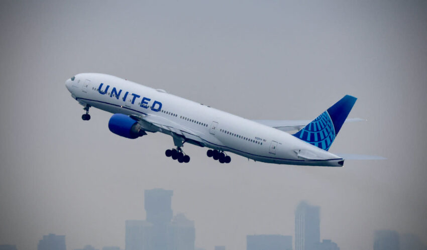 United Airlines and Spotify Unveil New In-Flight Entertainment Partnership for Enhanced Passenger Experience